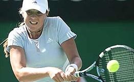 多场硬仗中 多场硬仗中