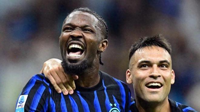 这款海报都 这款海报都