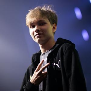 顺而言是一 顺而言是一