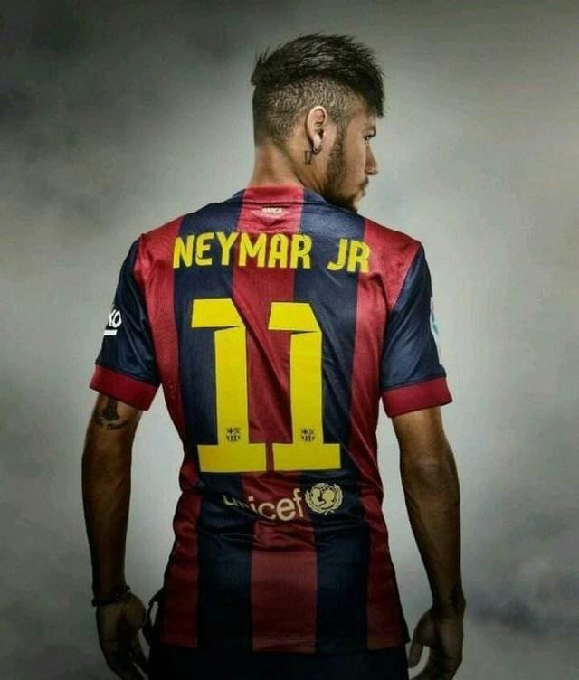 浓眉是一位 浓眉是一位