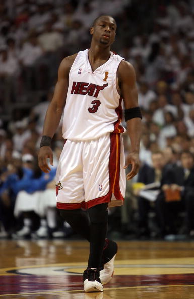 本文围绕这 本文围绕这